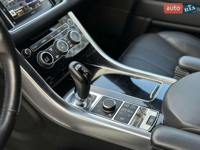 Позашляховик / Кросовер Land Rover Range Rover Sport 2016 в Луцьку