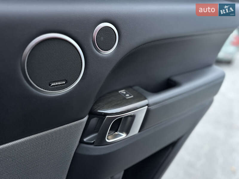 Внедорожник / Кроссовер Land Rover Range Rover Sport 2016 в Владимире фото 86 Внедорожник / Кроссовер Land Rover Range Rover Sport 2016 в Владимире