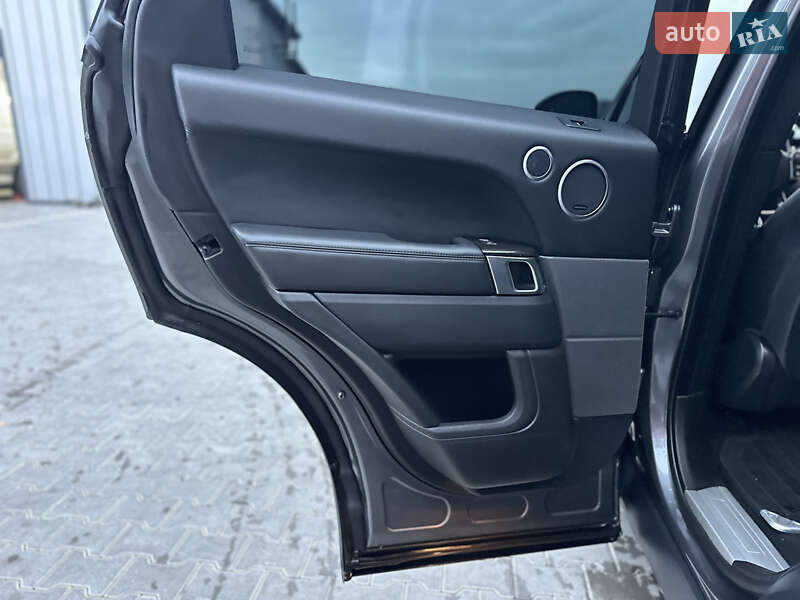 Внедорожник / Кроссовер Land Rover Range Rover Sport 2016 в Владимире фото 117 Внедорожник / Кроссовер Land Rover Range Rover Sport 2016 в Владимире