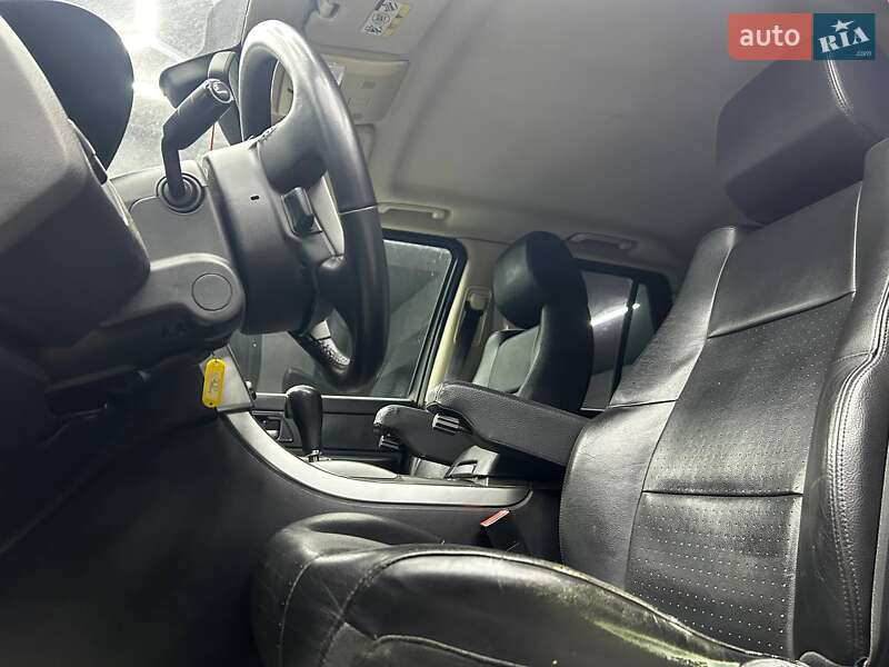 Внедорожник / Кроссовер Land Rover Range Rover Sport 2006 в Черновцах