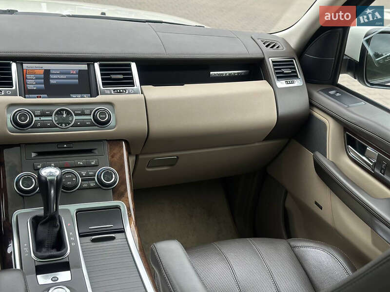 Внедорожник / Кроссовер Land Rover Range Rover Sport 2010 в Киеве фото 28 Внедорожник / Кроссовер Land Rover Range Rover Sport 2010 в Киеве