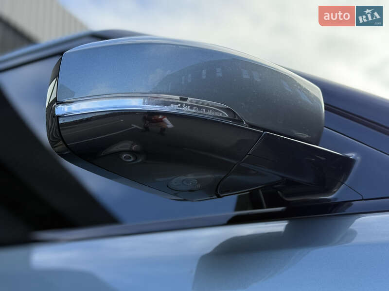 Внедорожник / Кроссовер Land Rover Range Rover Sport 2014 в Дубно