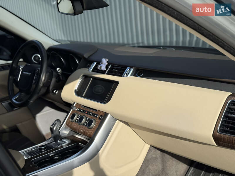 Внедорожник / Кроссовер Land Rover Range Rover Sport 2014 в Дубно
