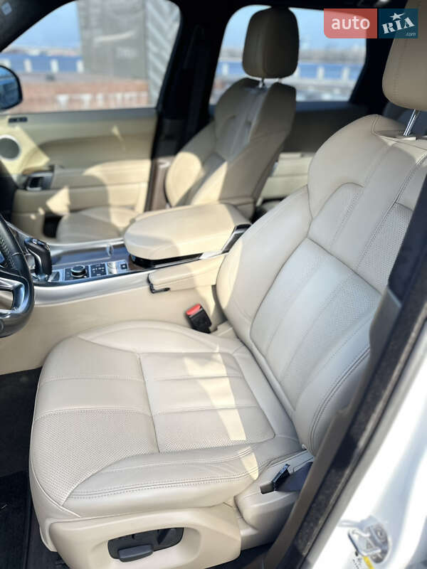 Внедорожник / Кроссовер Land Rover Range Rover Sport 2014 в Киеве