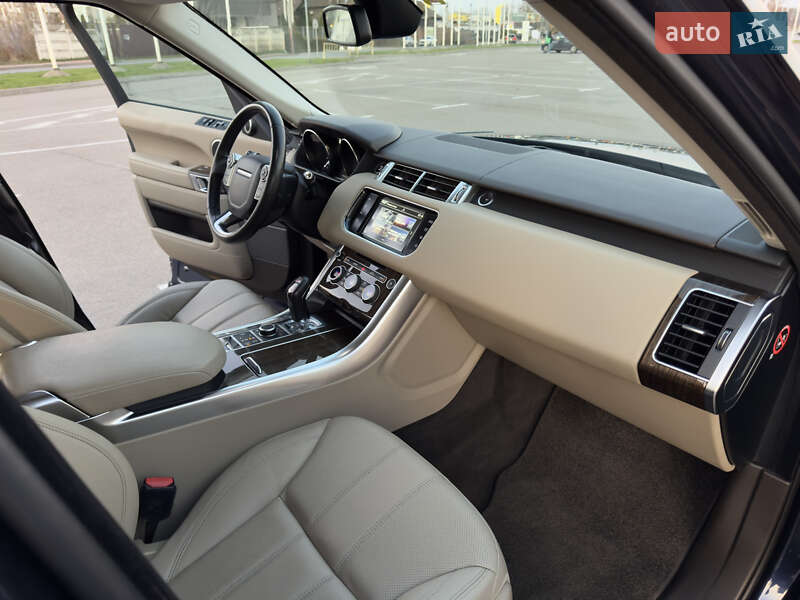 Внедорожник / Кроссовер Land Rover Range Rover Sport 2016 в Киеве