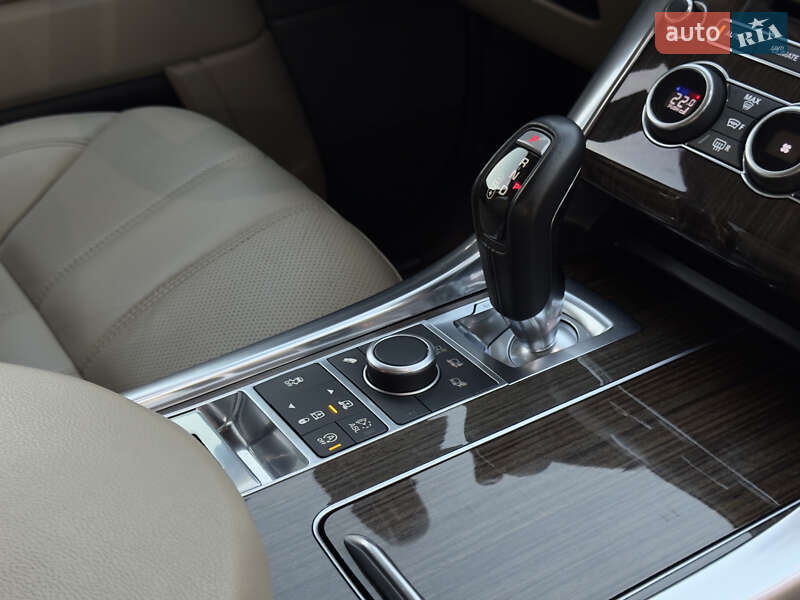 Внедорожник / Кроссовер Land Rover Range Rover Sport 2016 в Киеве
