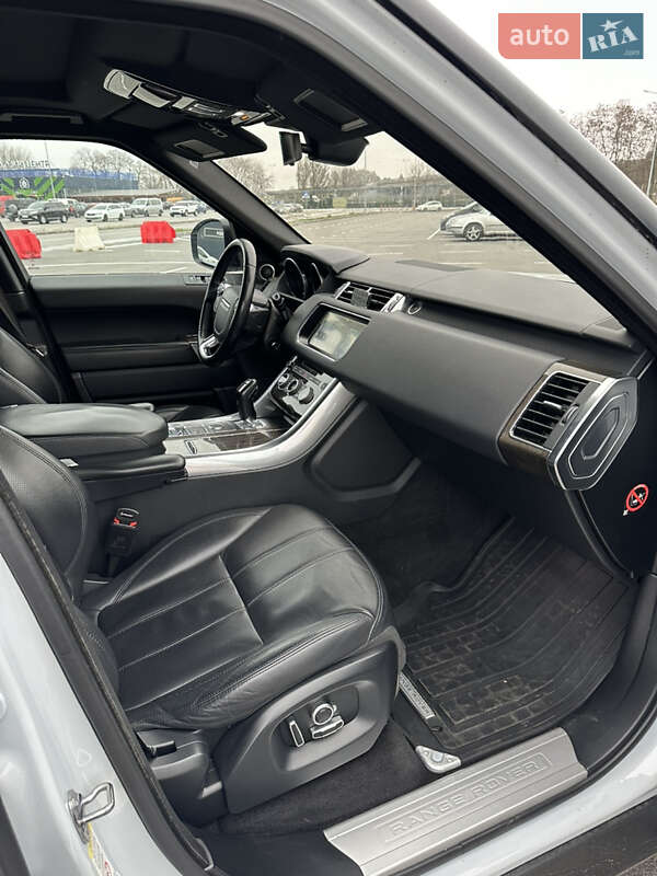 Внедорожник / Кроссовер Land Rover Range Rover Sport 2017 в Днепре