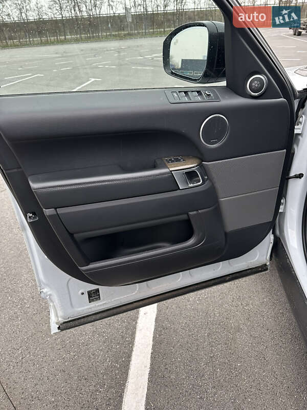 Внедорожник / Кроссовер Land Rover Range Rover Sport 2017 в Днепре