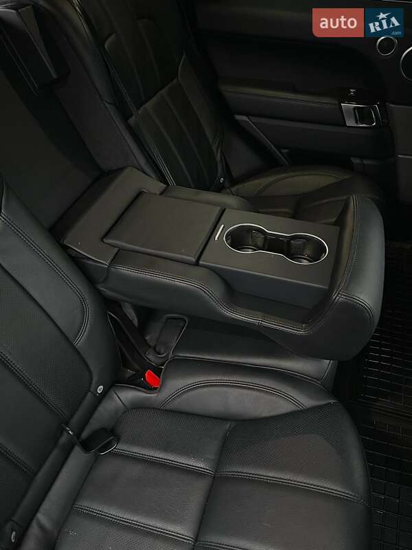 Внедорожник / Кроссовер Land Rover Range Rover Sport 2017 в Киеве фото 14 Внедорожник / Кроссовер Land Rover Range Rover Sport 2017 в Киеве