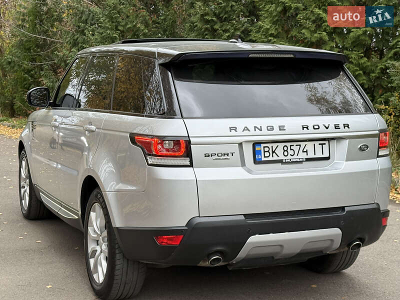 Позашляховик / Кросовер Land Rover Range Rover Sport 2016 в Рівному