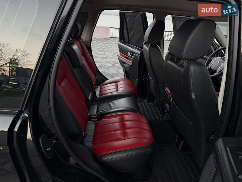 Внедорожник / Кроссовер Land Rover Range Rover Sport 2013 в Днепре