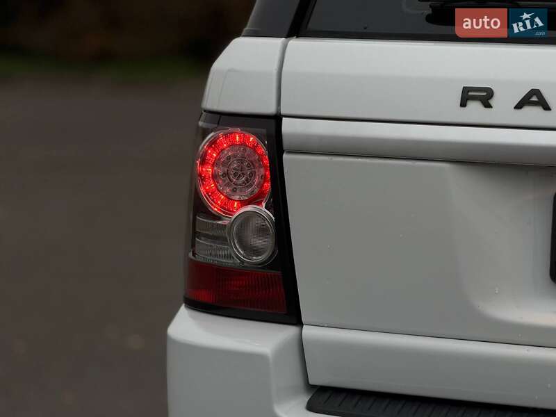 Внедорожник / Кроссовер Land Rover Range Rover Sport 2013 в Кривом Роге