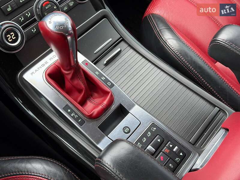 Внедорожник / Кроссовер Land Rover Range Rover Sport 2013 в Кривом Роге