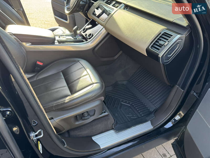 Внедорожник / Кроссовер Land Rover Range Rover Sport 2019 в Тысменице фото 24 Внедорожник / Кроссовер Land Rover Range Rover Sport 2019 в Тысменице