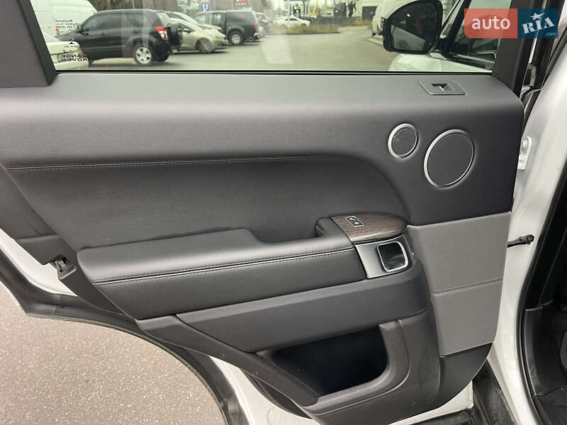 Внедорожник / Кроссовер Land Rover Range Rover Sport 2016 в Киеве фото 18 Внедорожник / Кроссовер Land Rover Range Rover Sport 2016 в Киеве