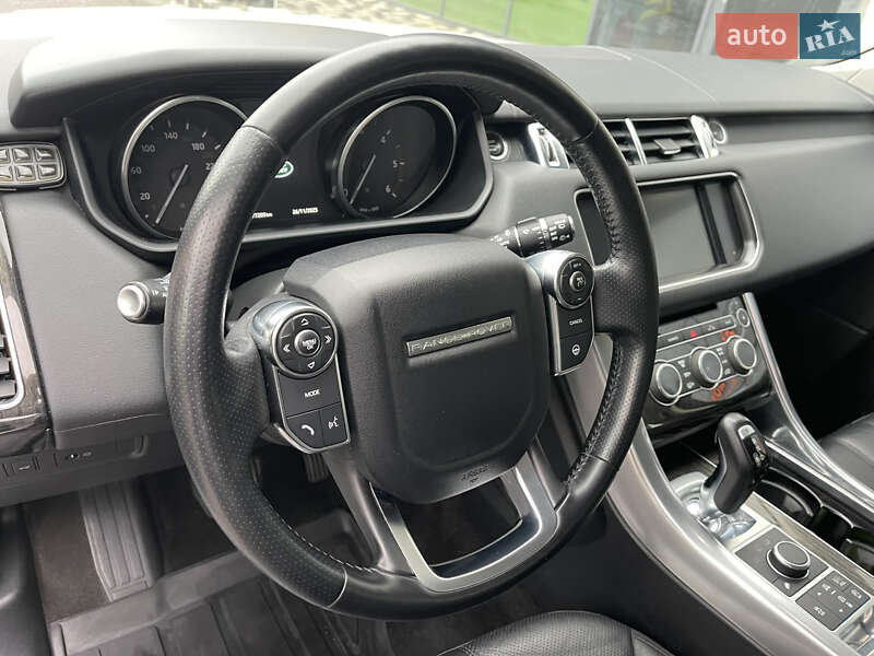Внедорожник / Кроссовер Land Rover Range Rover Sport 2016 в Киеве фото 24 Внедорожник / Кроссовер Land Rover Range Rover Sport 2016 в Киеве