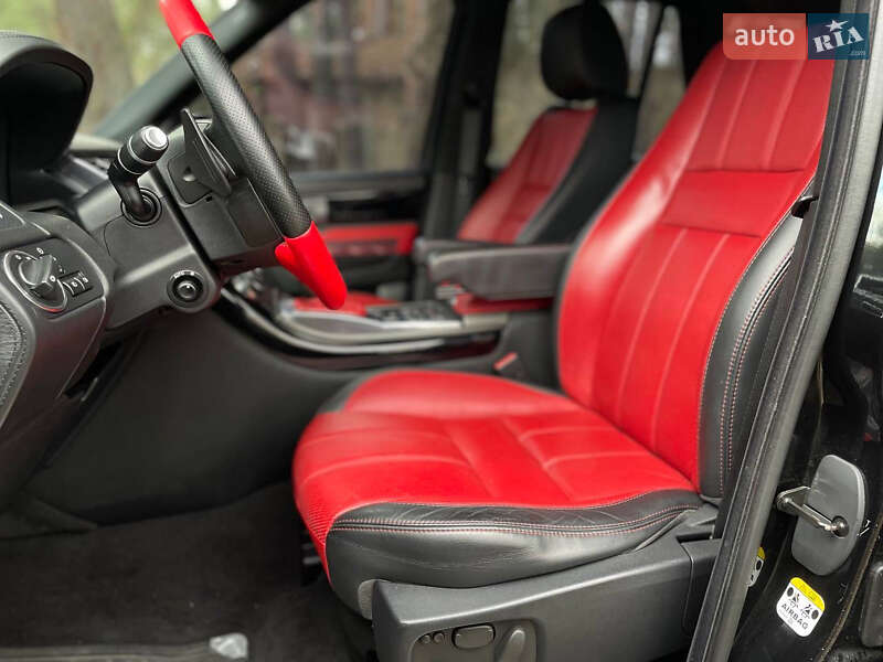 Внедорожник / Кроссовер Land Rover Range Rover Sport 2013 в Киеве