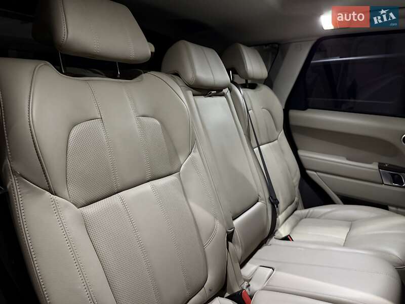 Внедорожник / Кроссовер Land Rover Range Rover Sport 2016 в Киеве