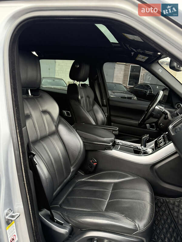 Внедорожник / Кроссовер Land Rover Range Rover Sport 2016 в Ровно фото 73 Внедорожник / Кроссовер Land Rover Range Rover Sport 2016 в Ровно