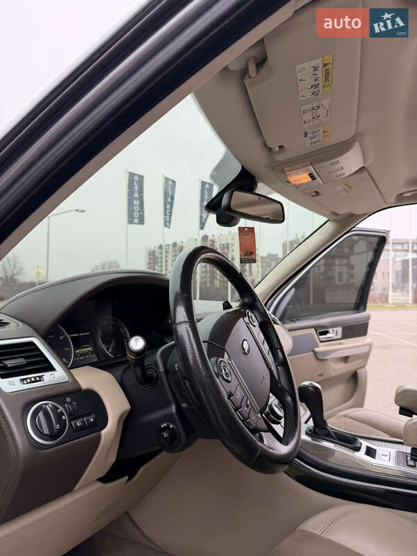Внедорожник / Кроссовер Land Rover Range Rover Sport 2011 в Киеве