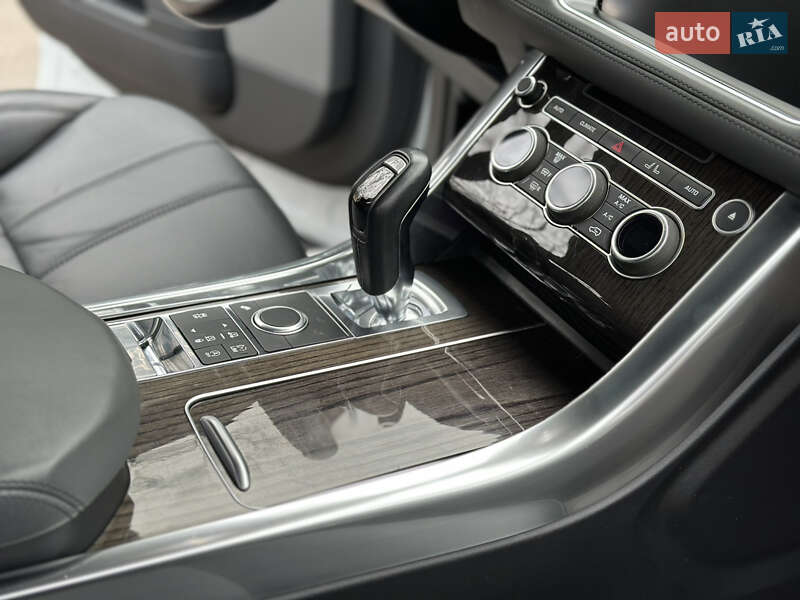Внедорожник / Кроссовер Land Rover Range Rover Sport 2017 в Одессе