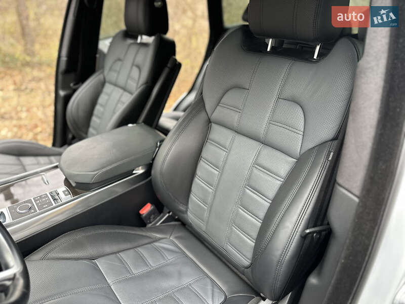 Внедорожник / Кроссовер Land Rover Range Rover Sport 2017 в Одессе