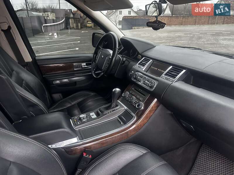 Внедорожник / Кроссовер Land Rover Range Rover Sport 2010 в Дубно