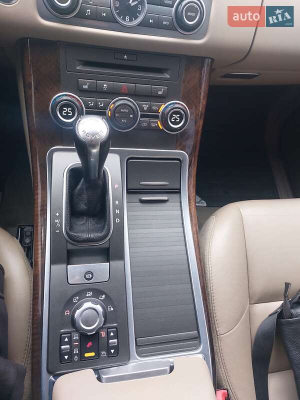 Внедорожник / Кроссовер Land Rover Range Rover Sport 2011 в Киеве фото 28 Внедорожник / Кроссовер Land Rover Range Rover Sport 2011 в Киеве