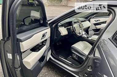 Внедорожник / Кроссовер Land Rover Range Rover Velar 2017 в 