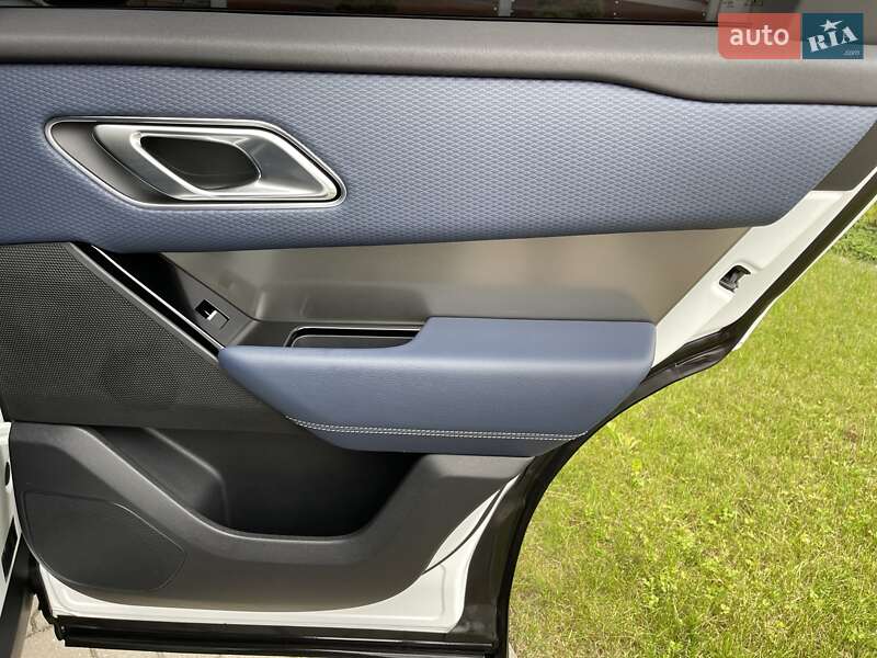 Внедорожник / Кроссовер Land Rover Range Rover Velar 2018 в Стрые