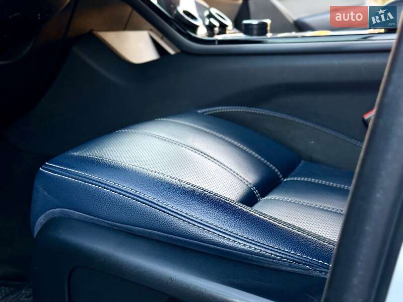 Позашляховик / Кросовер Land Rover Range Rover Velar 2017 в Тернополі