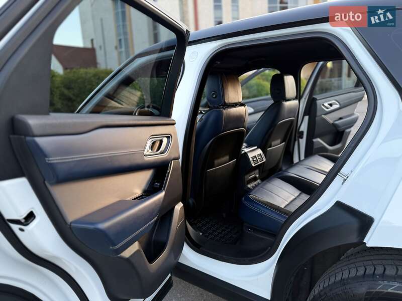 Позашляховик / Кросовер Land Rover Range Rover Velar 2017 в Тернополі