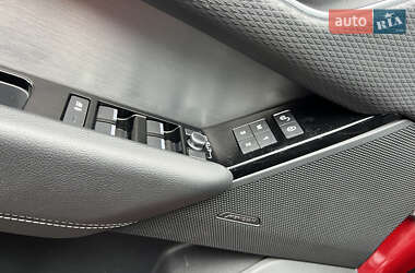 Внедорожник / Кроссовер Land Rover Range Rover Velar 2019 в 