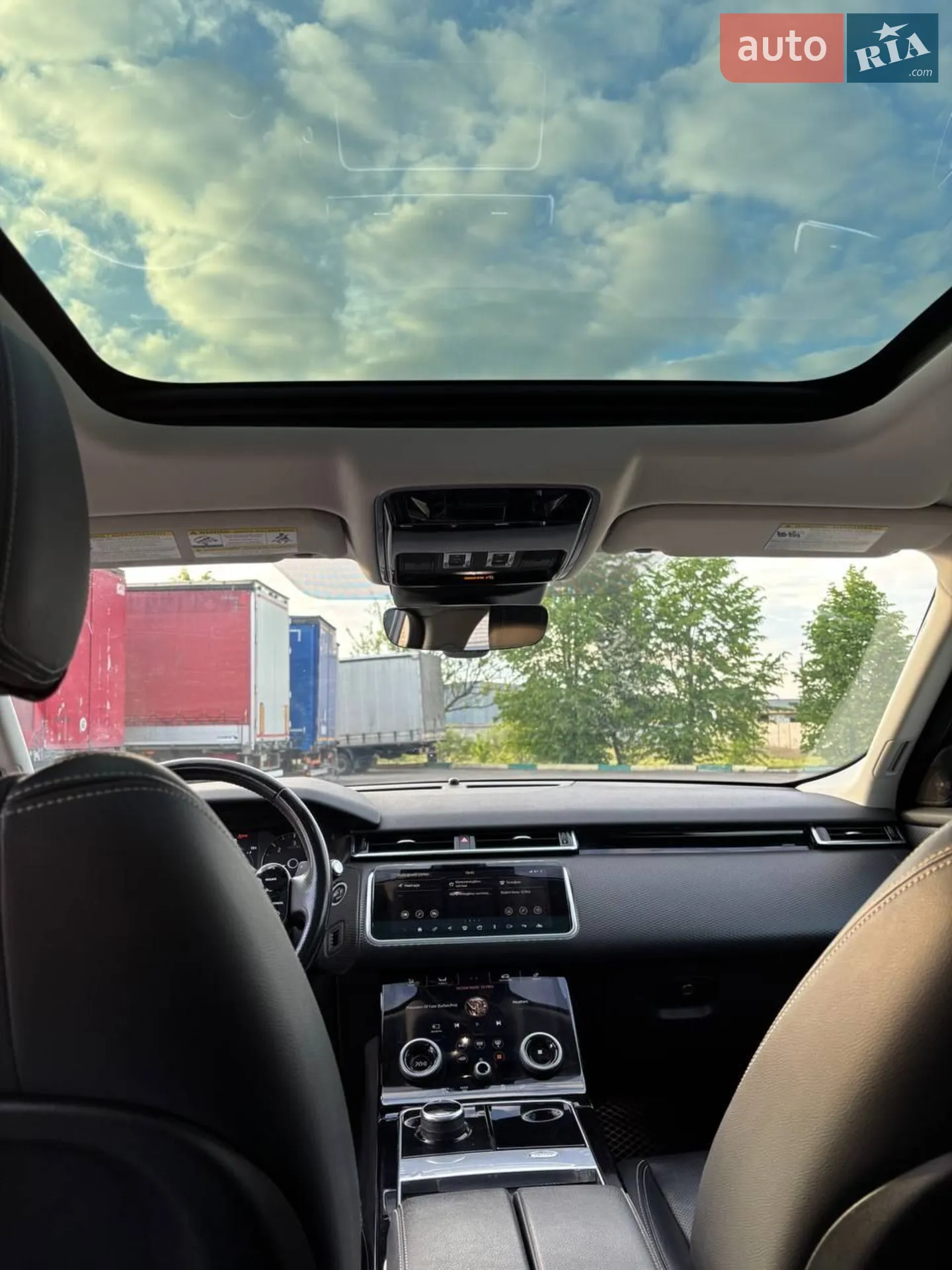 2018 Land Rover Range Rover Velar - мініатюра 12