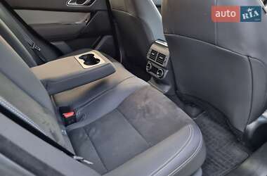 Внедорожник / Кроссовер Land Rover Range Rover Velar 2018 в 