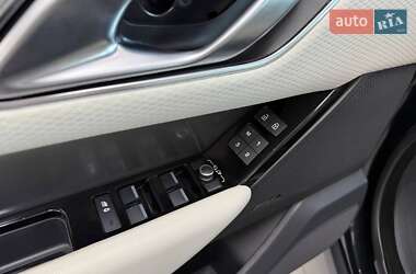 Внедорожник / Кроссовер Land Rover Range Rover Velar 2021 в 