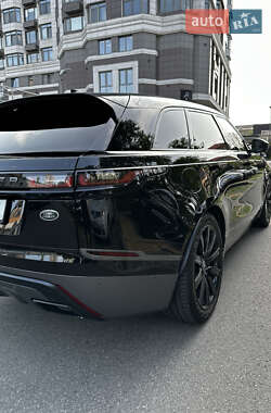 Позашляховик / Кросовер Land Rover Range Rover Velar 2017 в  фото 34 Позашляховик / Кросовер Land Rover Range Rover Velar 2017 в