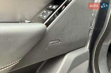Внедорожник / Кроссовер Land Rover Range Rover Velar 2021 в 