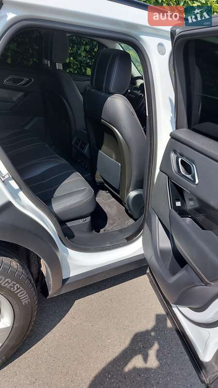 Позашляховик / Кросовер Land Rover Range Rover Velar 2017 в Києві