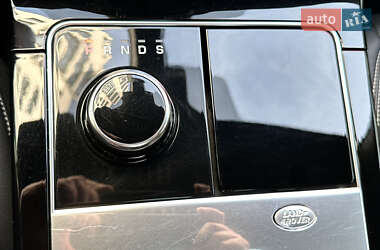 Внедорожник / Кроссовер Land Rover Range Rover Velar 2018 в 
