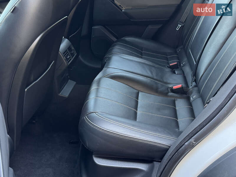 Позашляховик / Кросовер Land Rover Range Rover Velar 2019 в Самборі