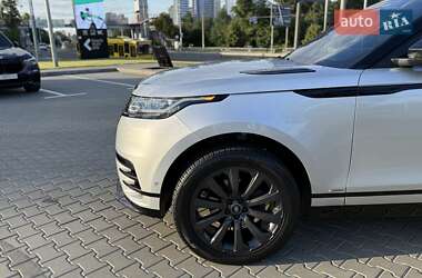 Позашляховик / Кросовер Land Rover Range Rover Velar 2018 в  фото 17 Позашляховик / Кросовер Land Rover Range Rover Velar 2018 в