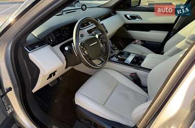 Позашляховик / Кросовер Land Rover Range Rover Velar 2018 в  фото 25 Позашляховик / Кросовер Land Rover Range Rover Velar 2018 в