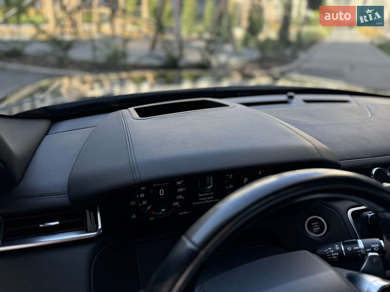 Внедорожник / Кроссовер Land Rover Range Rover Velar 2017 в Ивано-Франковске