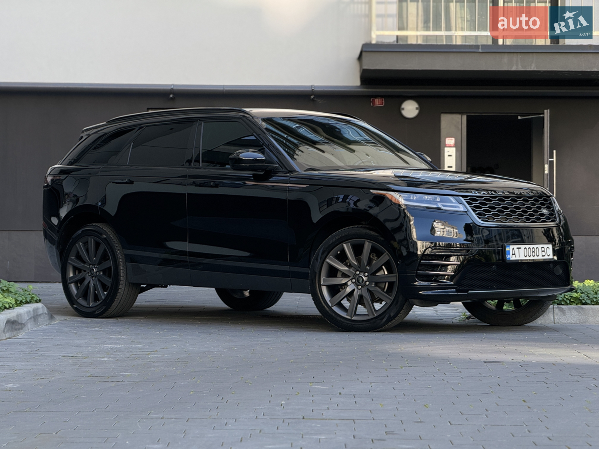 2017 Land Rover Range Rover Velar - мініатюра 34