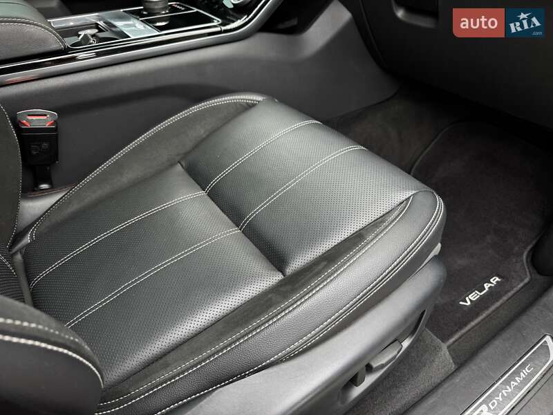 Позашляховик / Кросовер Land Rover Range Rover Velar 2017 в Стрию