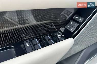 Внедорожник / Кроссовер Land Rover Range Rover Velar 2017 в 