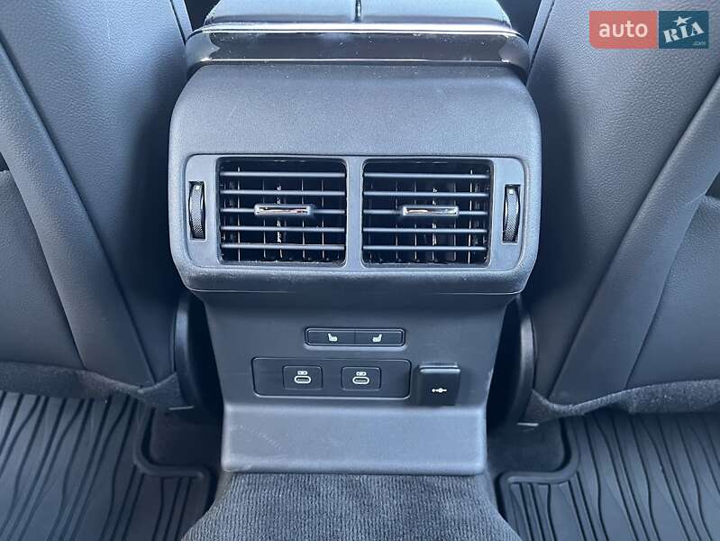 Внедорожник / Кроссовер Land Rover Range Rover Velar 2024 в Днепре