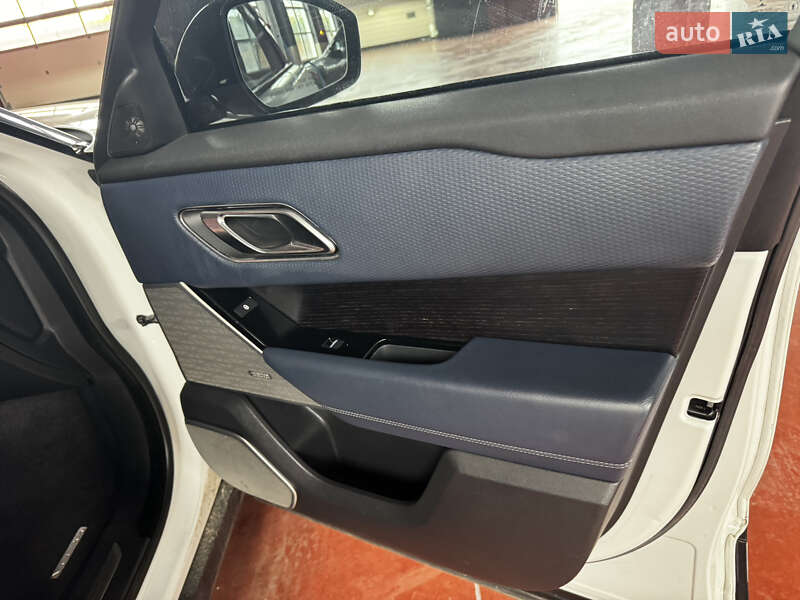Внедорожник / Кроссовер Land Rover Range Rover Velar 2017 в Ровно