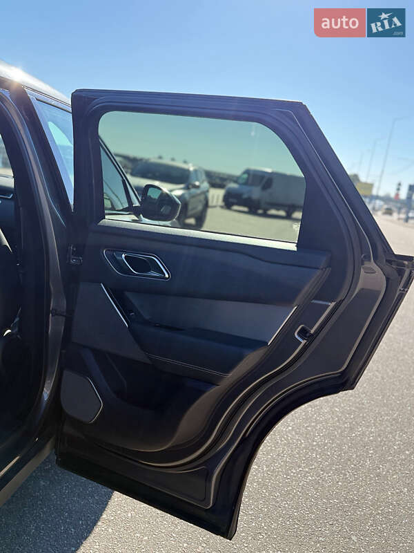 Позашляховик / Кросовер Land Rover Range Rover Velar 2017 в Києві